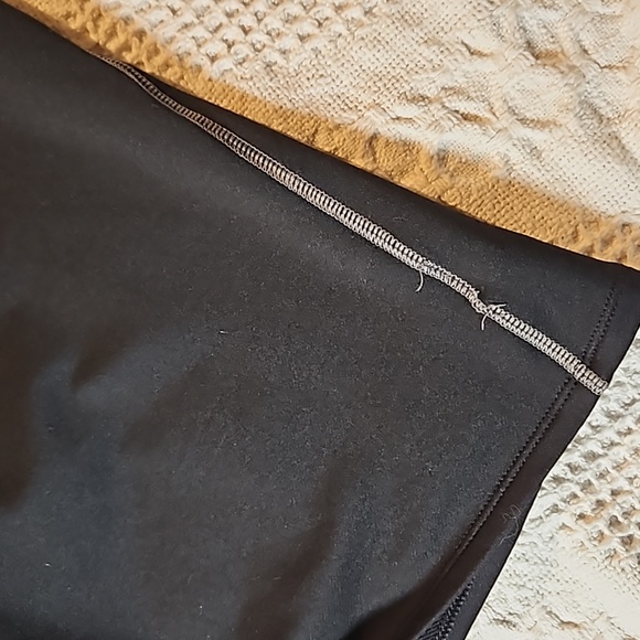 Champion size large 10/12 baselayer top - Picture 5 of 5